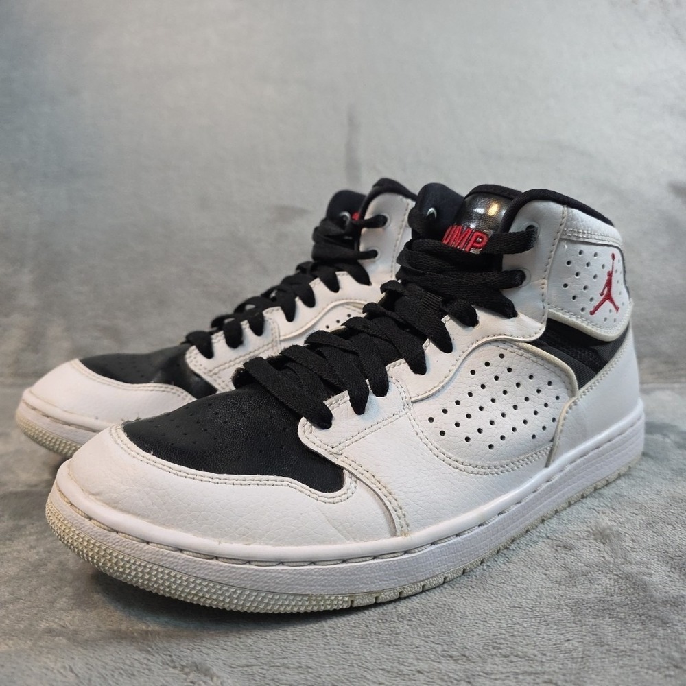 Size 7 - Air Jordan Access White Black